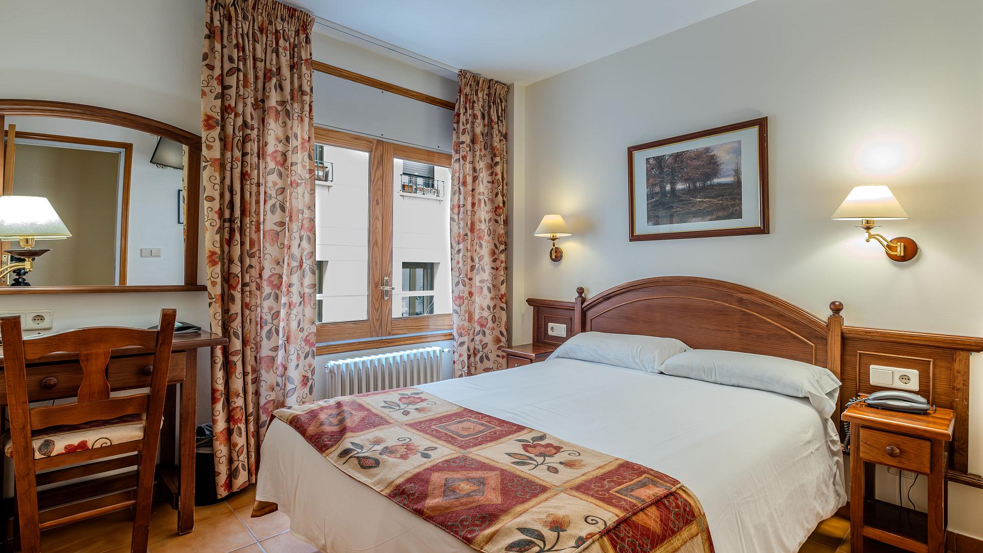 Standard double room